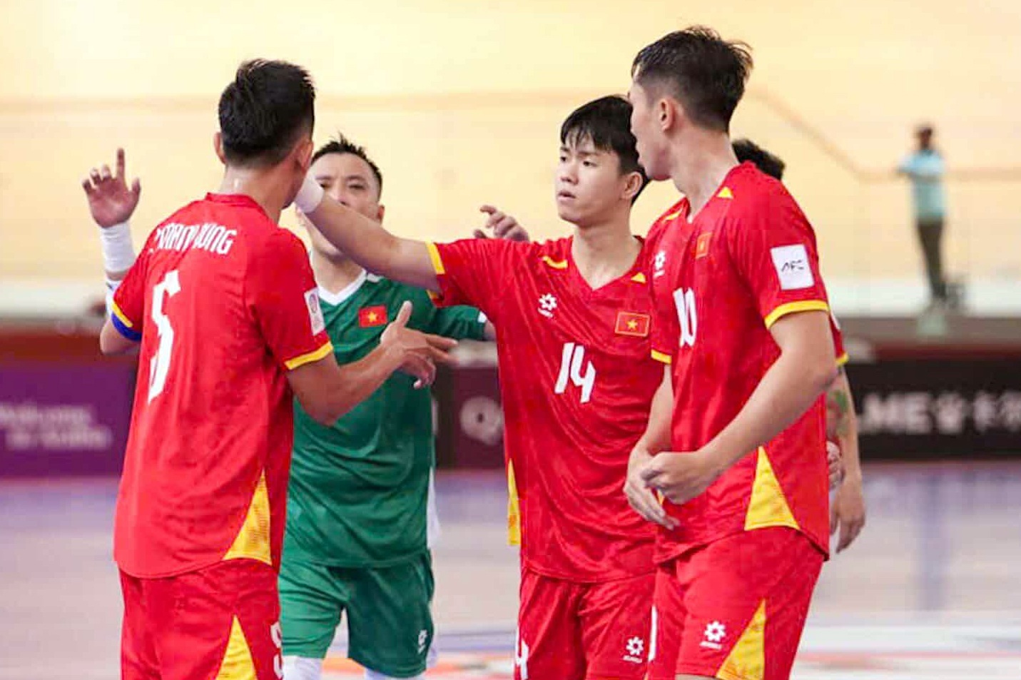 Tuyển futsal Việt Nam thắng kịch tính 5-4 trước Kuwait tại giải châu Á