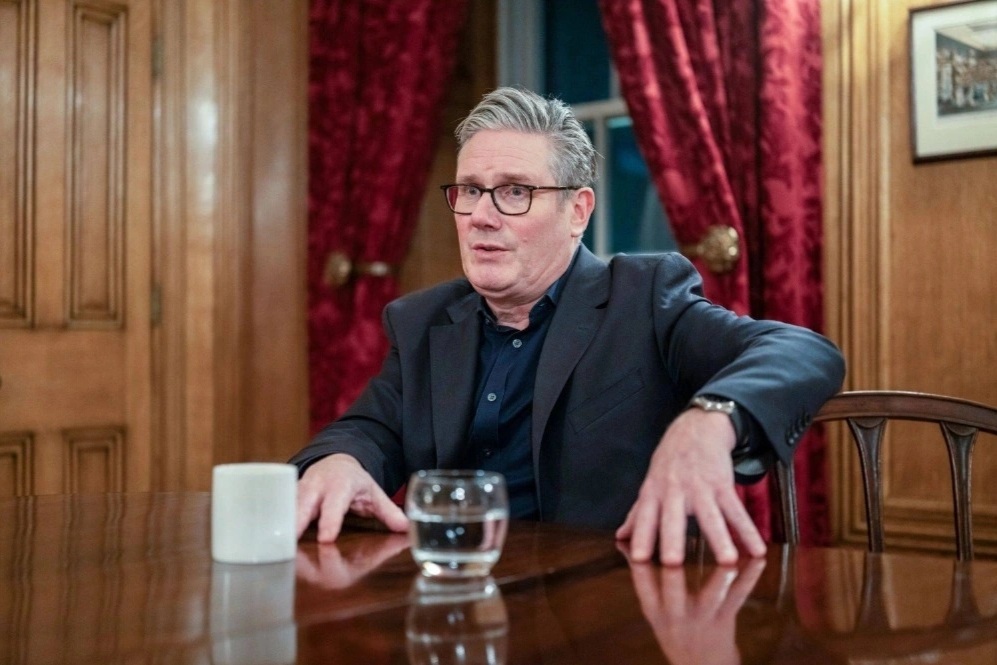 Thủ tướng Anh tuyên bố không chọn phe trước chuyến thăm Trung Quốc