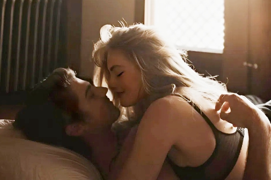 Bị tôi "cắm sừng", vợ đi khách sạn với trai Tây để trả đũa