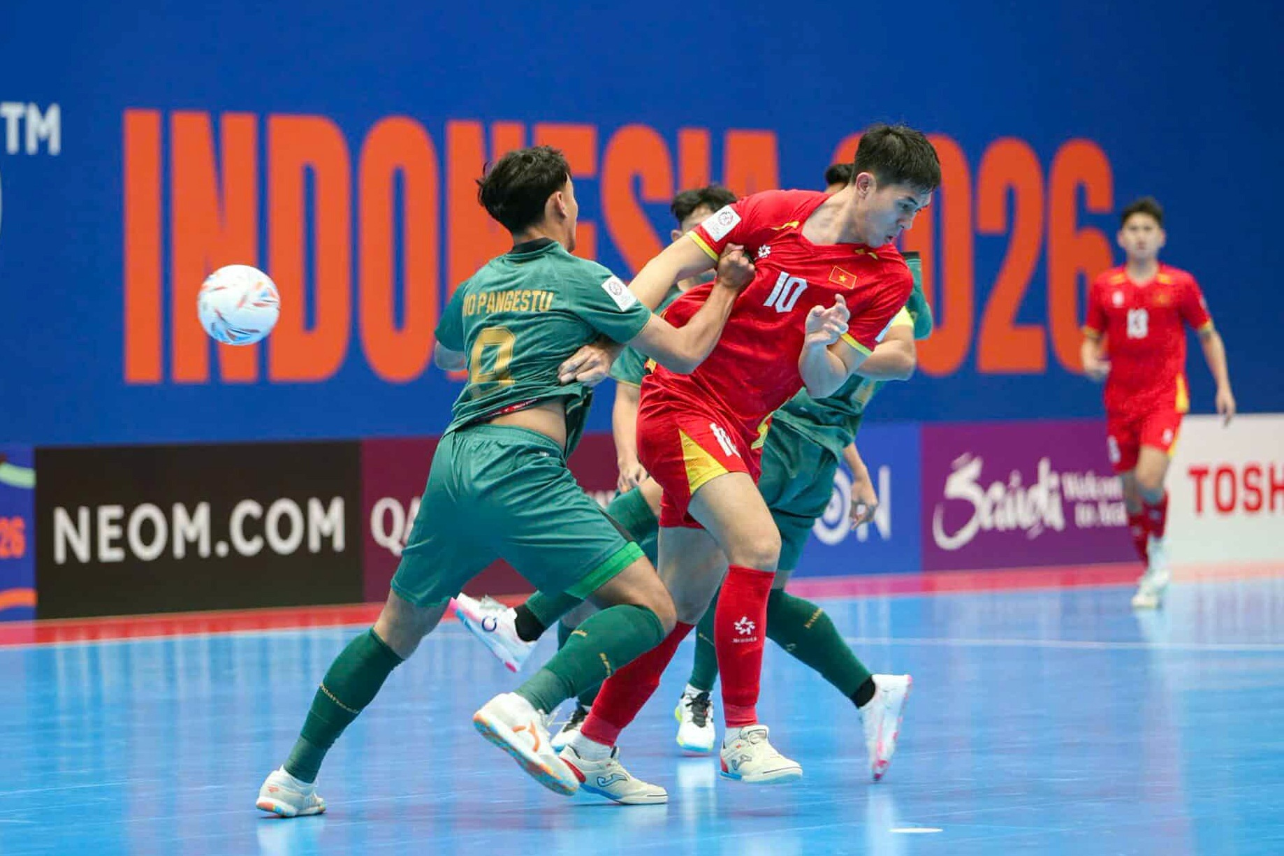 Đội tuyển futsal Việt Nam 0-2 Indonesia (hết hiệp 1): Thế trận khó khăn