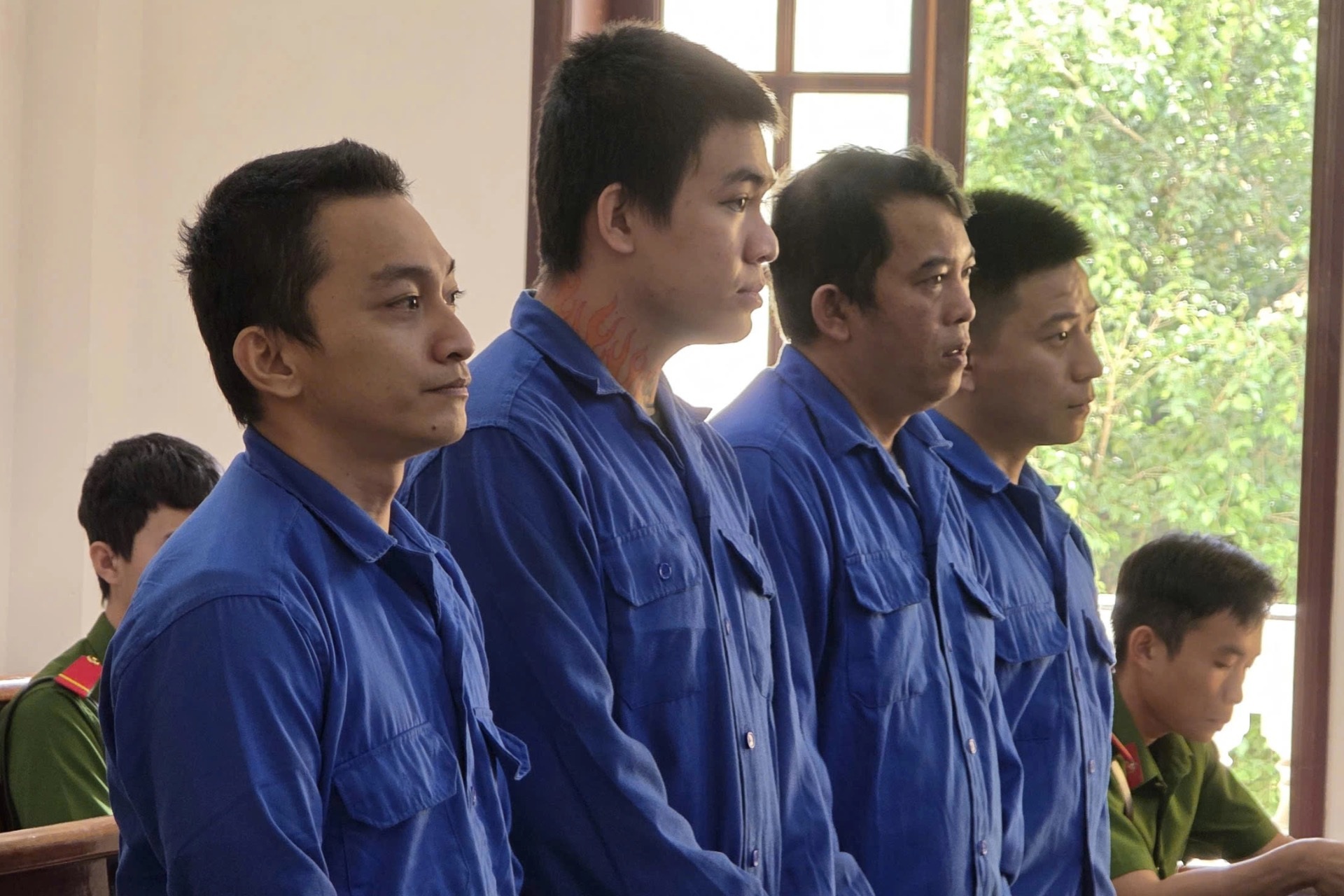 Thợ xây thuê người chém chủ trang trại vì mâu thuẫn tiền công ở Đồng Nai