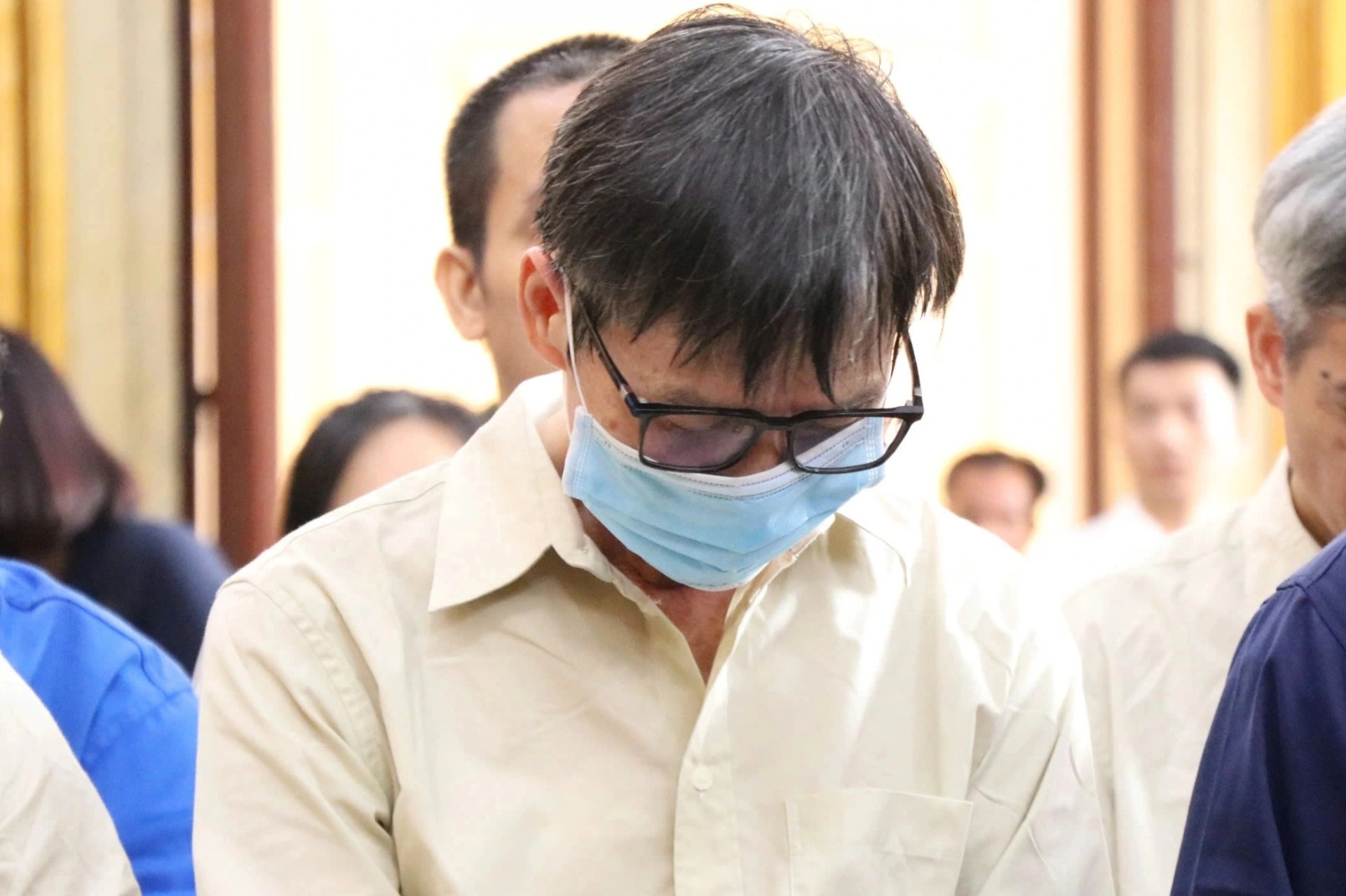 Tiền "cảm ơn" doanh nghiệp chảy vào túi cựu Trưởng Chi cục Thú y Vùng VI