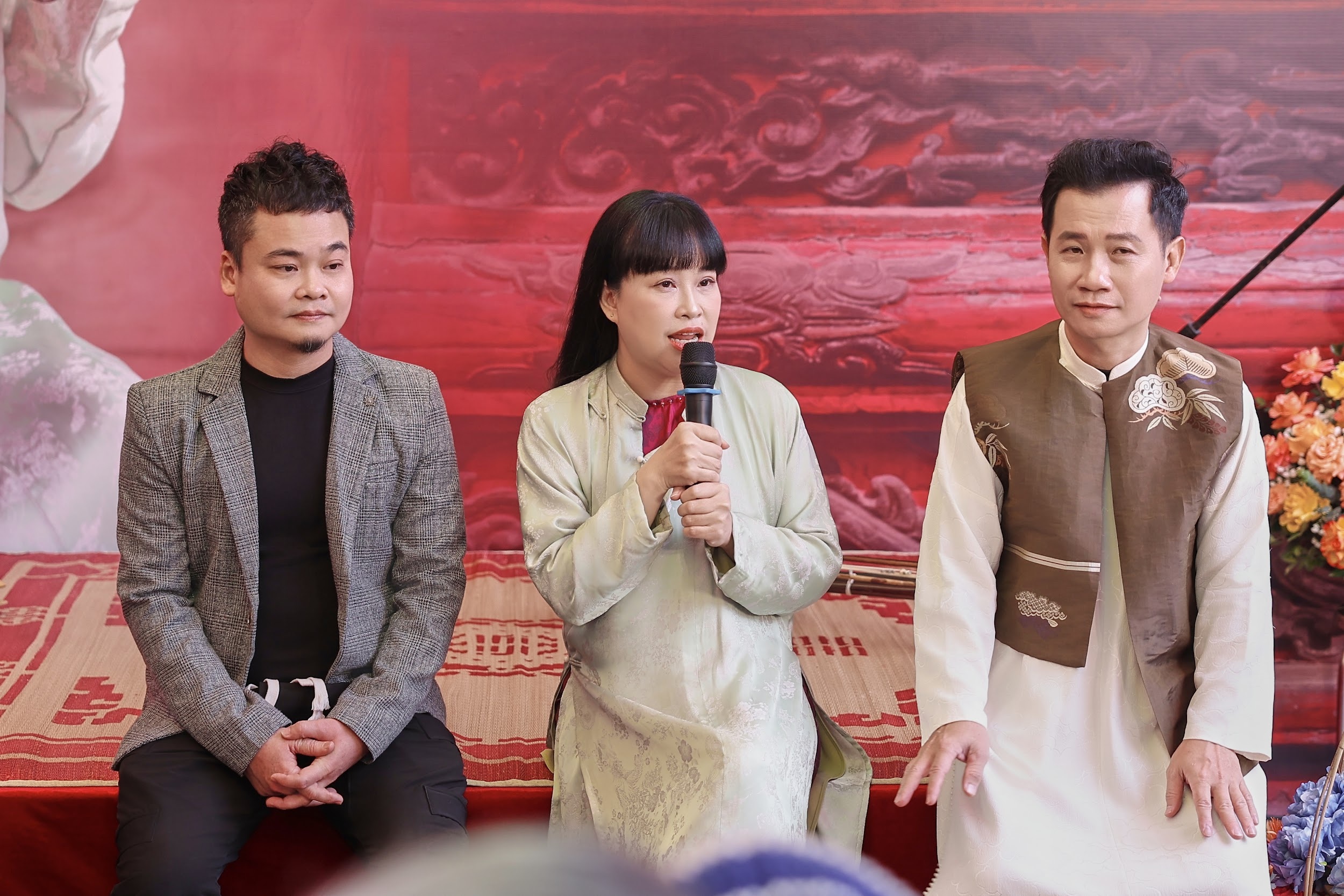 Mai Tuyết Hoa và mối duyên với xẩm từ tiếng hát nghệ nhân Hà Thị Cầu