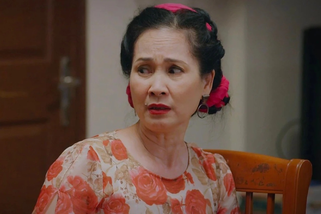 Cuộc sống của "mẹ chồng ghê gớm nhất màn ảnh" Lan Hương và 2 cô con dâu