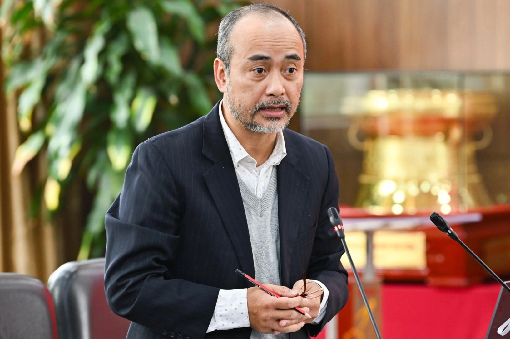 Kéo nhân tài ở nước ngoài về các trường làm việc: Không hẳn là lương cao