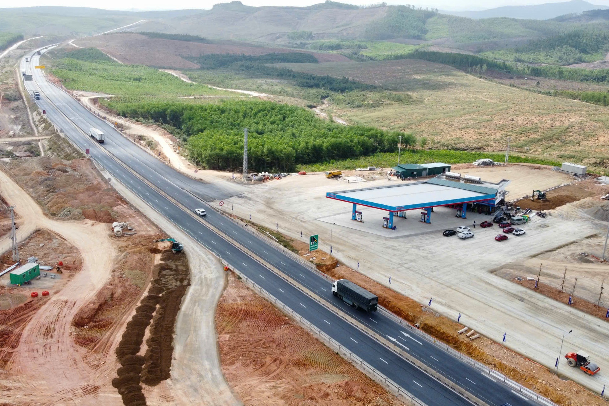 Trạm dừng cao tốc đầu tiên ở Quảng Trị hoạt động, tài xế có chỗ nghỉ ngơi