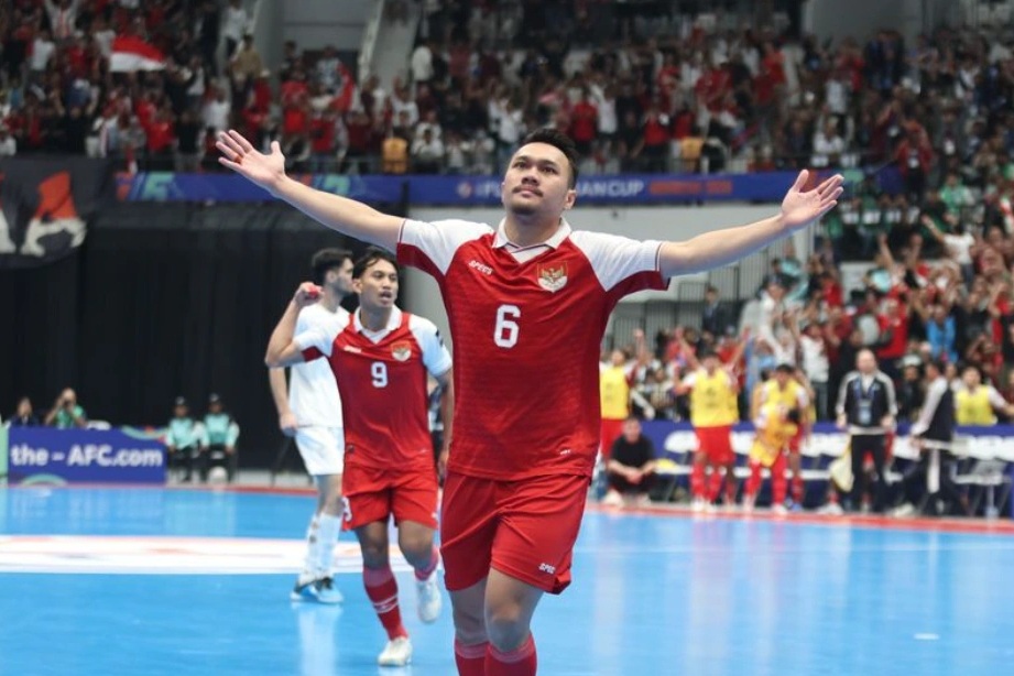 Phản ứng của CĐV châu Á khi futsal Indonesia đánh rơi chức vô địch châu Á