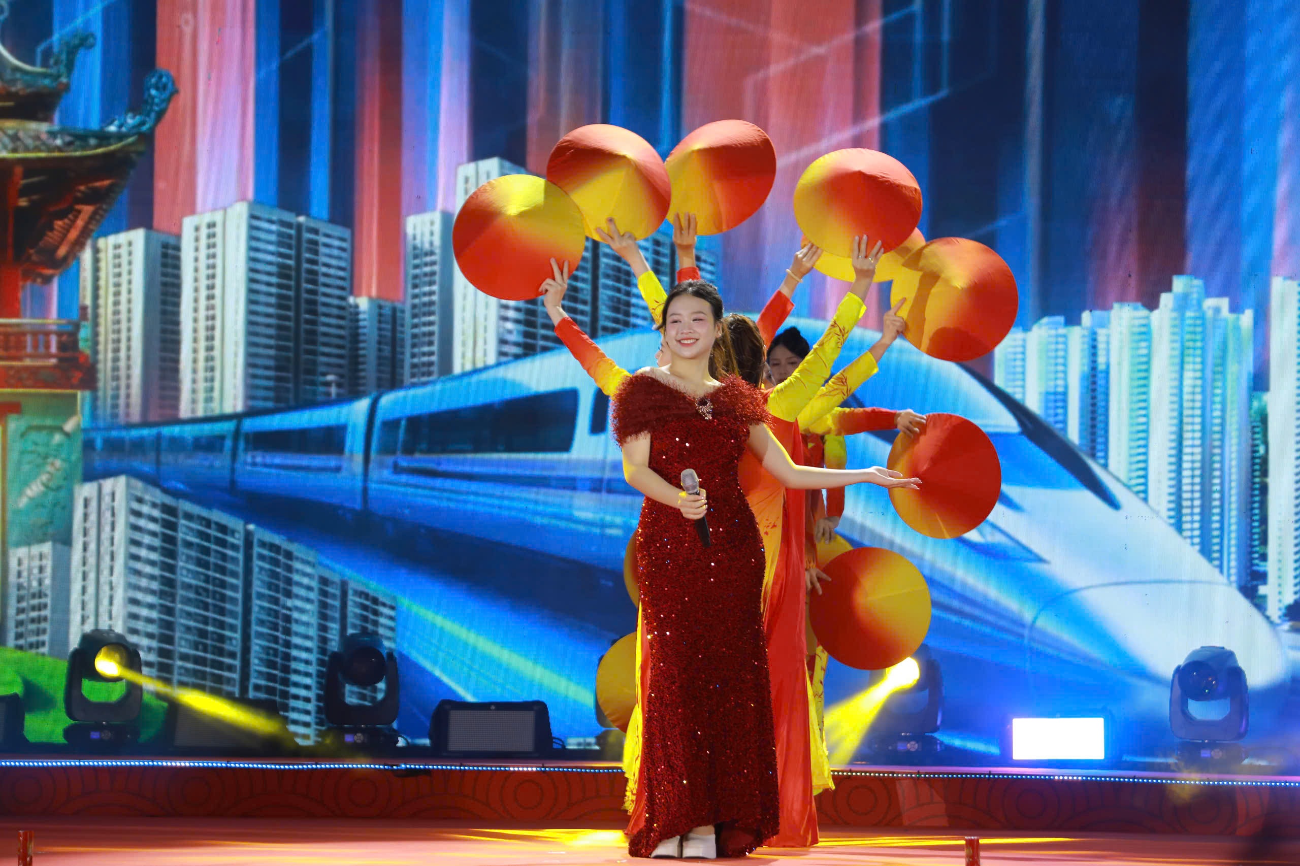 Hà Nội khai mạc Lễ hội Xuân Bính Ngọ