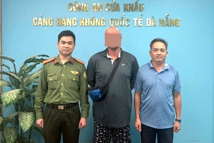 Vi phạm pháp luật Việt Nam, một người nước ngoài bị trục xuất