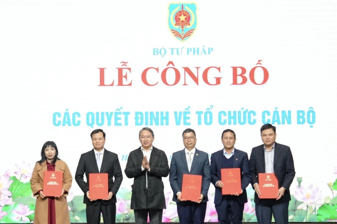 Bộ Tư pháp điều động, bổ nhiệm lãnh đạo 5 đơn vị