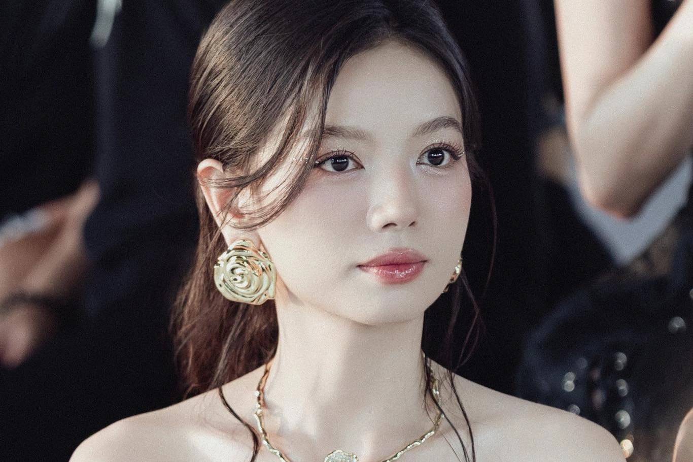 Mỹ nhân Mưa đỏ được ví như "thần tiên tỷ tỷ", nói thẳng tiêu chí bạn trai