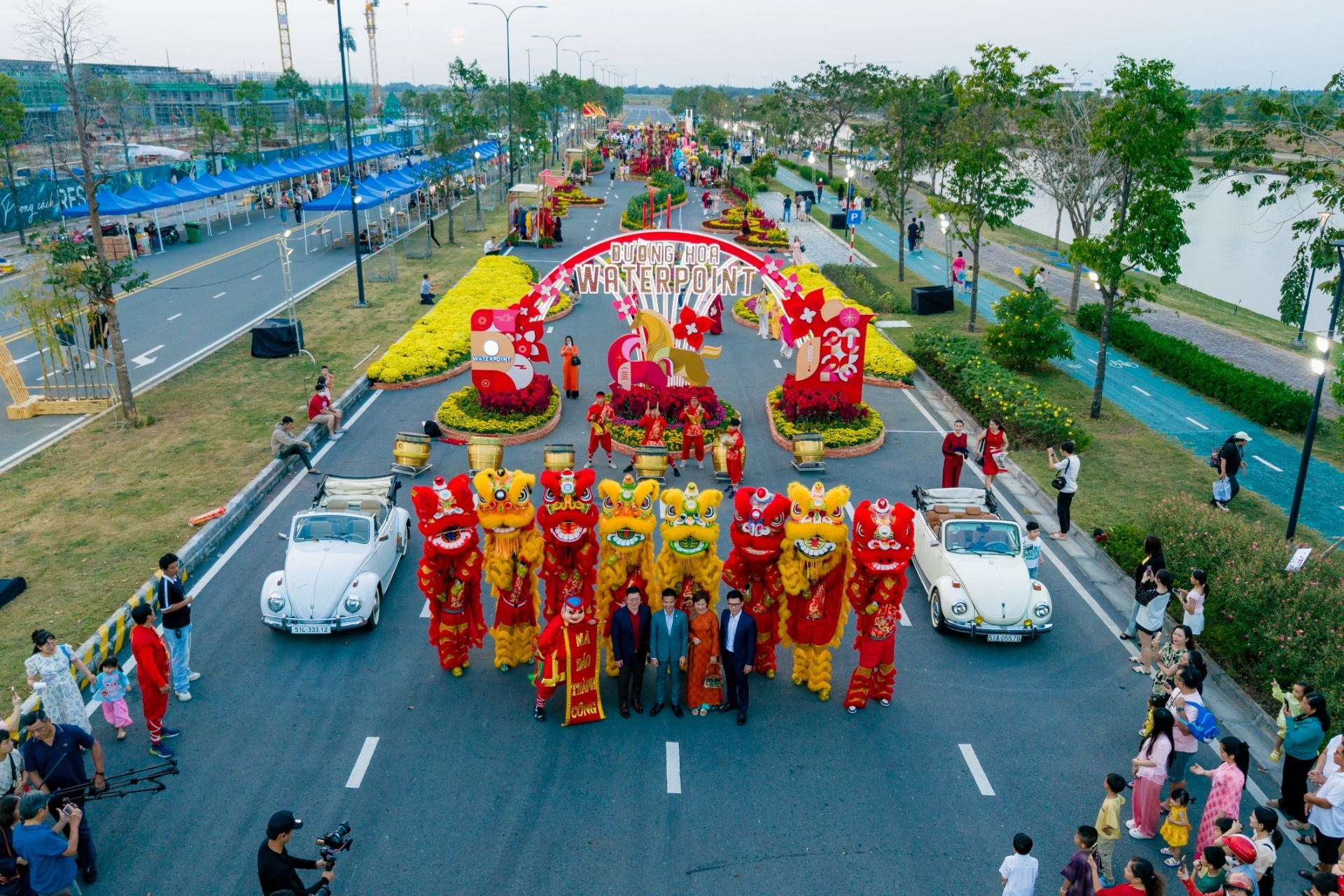 Chuỗi trải nghiệm nuôi dưỡng ký ức, gắn kết thế hệ tại Hội hoa xuân Waterpoint 2026