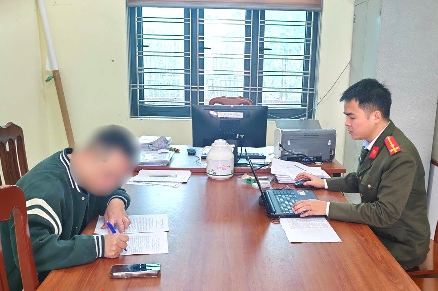 Xử phạt đối tượng bình luận xúc phạm CSGT hy sinh khi làm nhiệm vụ