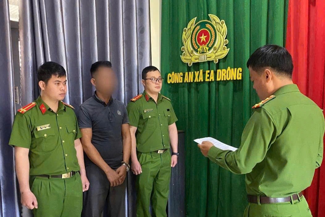 Đăng ảnh nhạy cảm để làm nhục phụ nữ, người đàn ông bị khởi tố