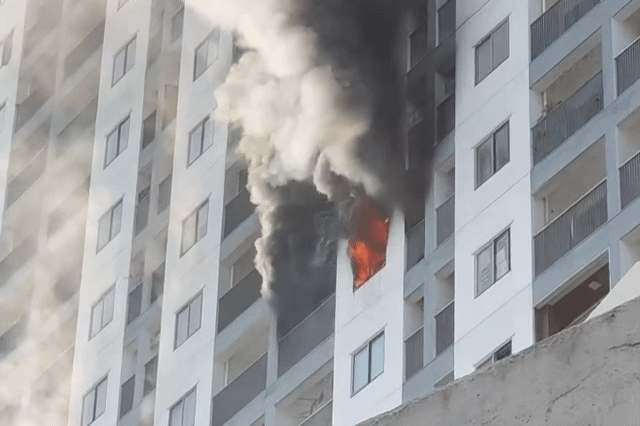 Cháy chung cư ở Nha Trang, 2 người tử vong