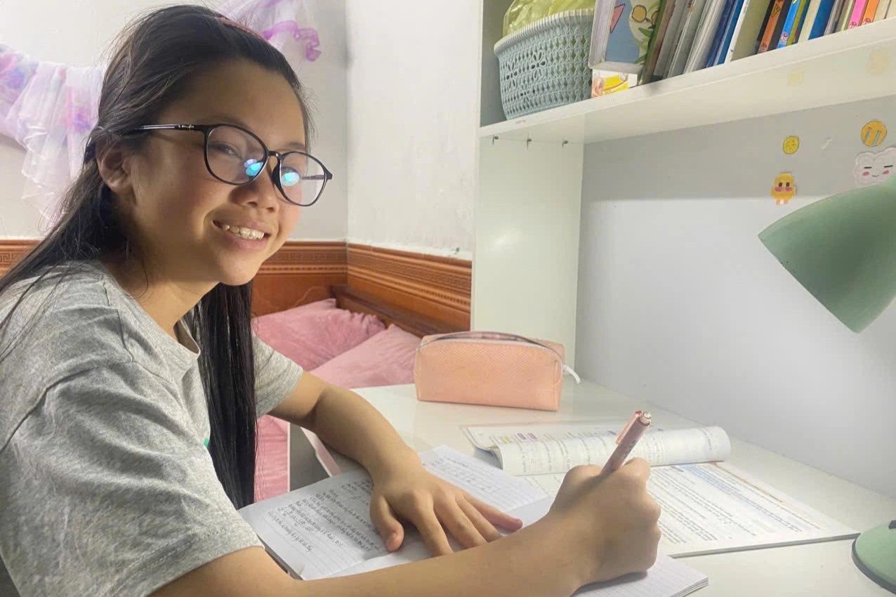 Mùa xuân rạng rỡ trong nụ cười bé gái 12 tuổi sau tai nạn đa chấn thương