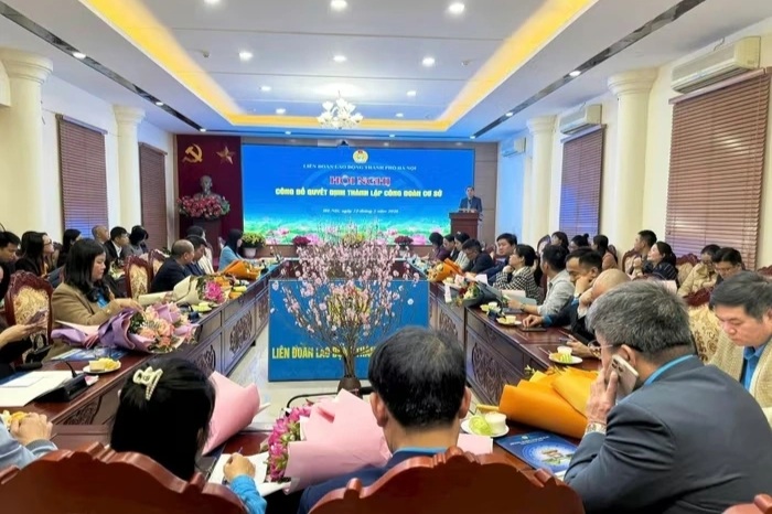 Hà Nội thành lập 35 công đoàn cơ sở với hơn 6.500 đoàn viên