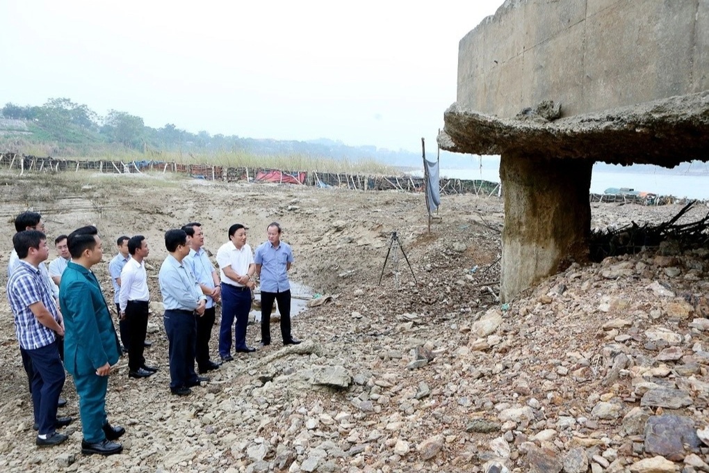 Phú Thọ đồng ý cho doanh nghiệp bỏ tiền sửa chữa hư hỏng cầu Sông Lô