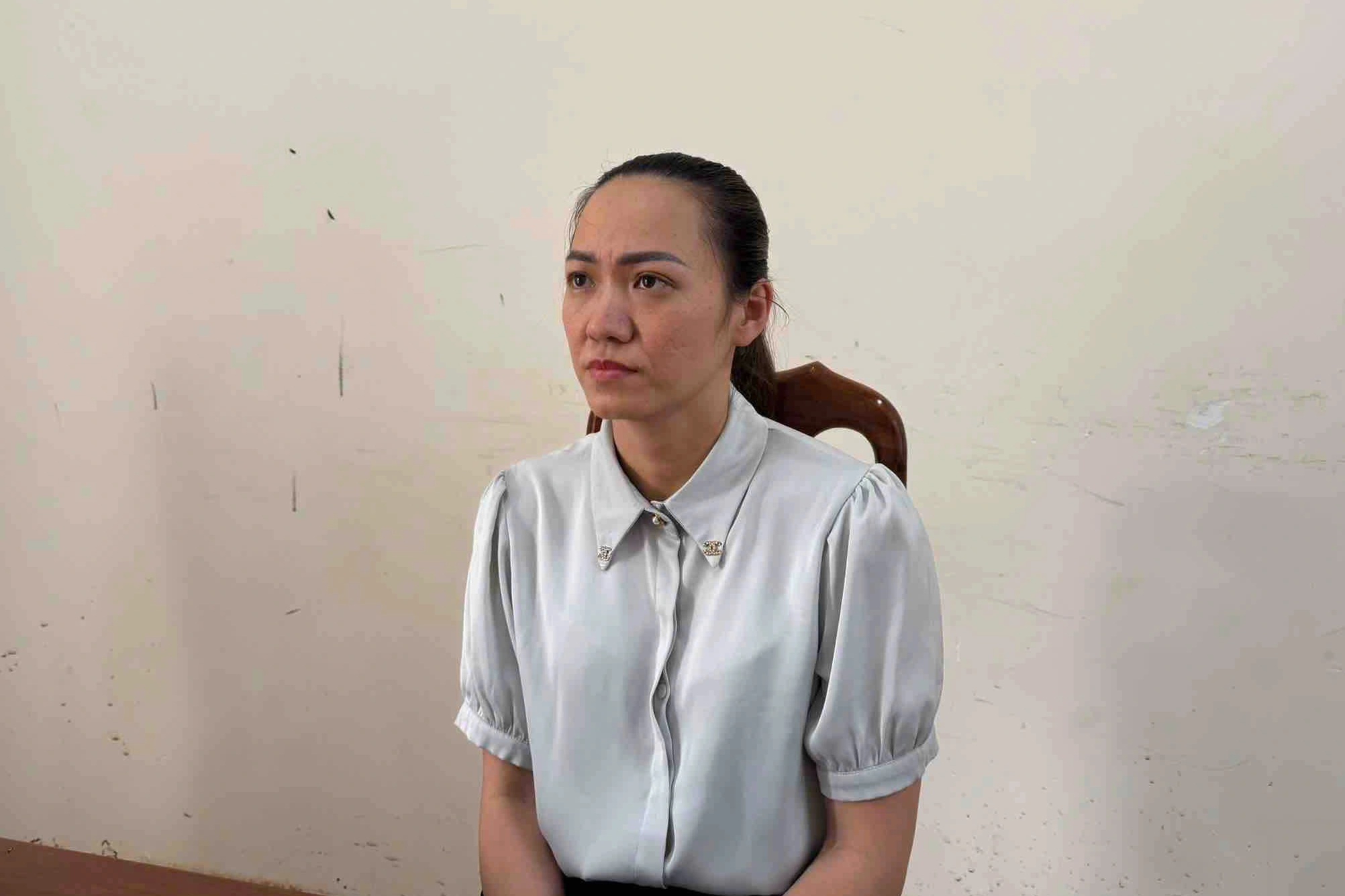 Người phụ nữ uống 8 lon bia rồi lái ô tô tông tử vong chủ tịch xã