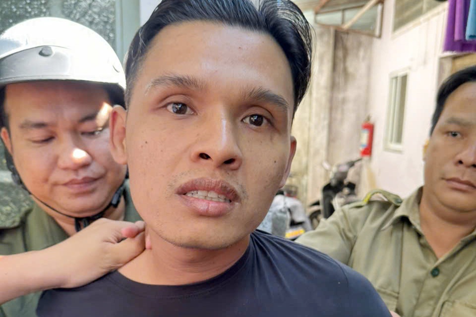 Bắt kẻ cầm dao vào phòng trọ cướp dây chuyền ở Tây Ninh