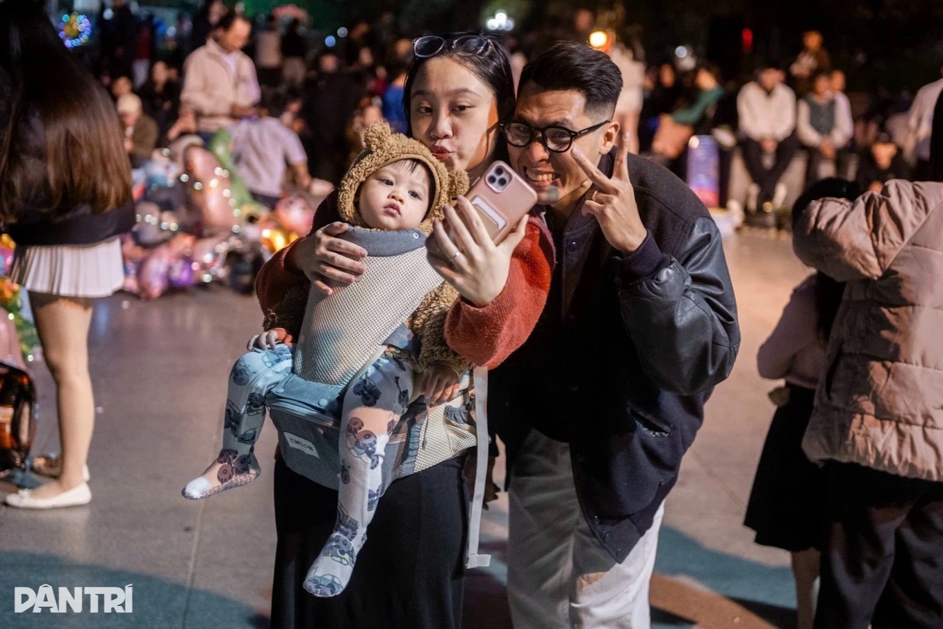 Bác sĩ cảnh báo điều nhiều người dễ bỏ quên khi tham gia sự kiện đông người