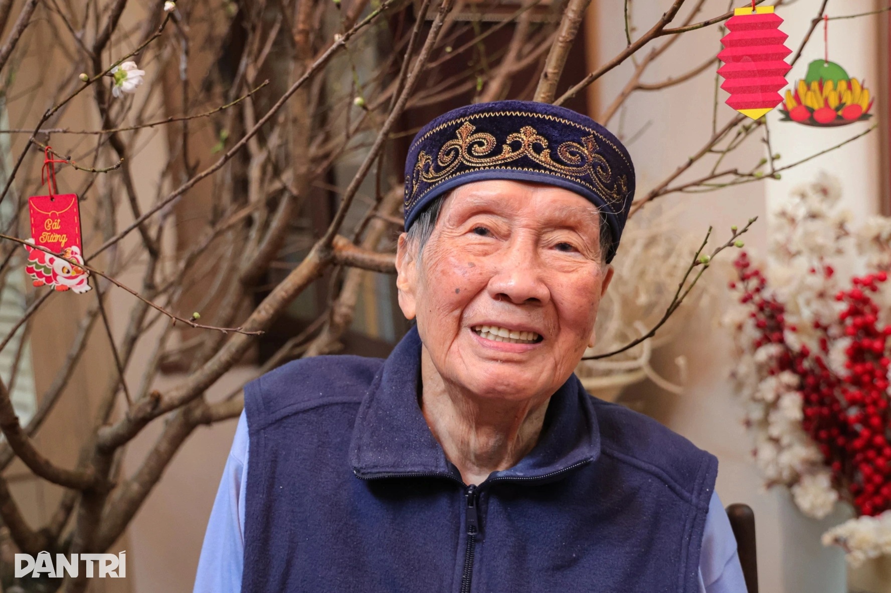 Tết đặc biệt của nhạc sĩ Phạm Tuyên ở tuổi 96
