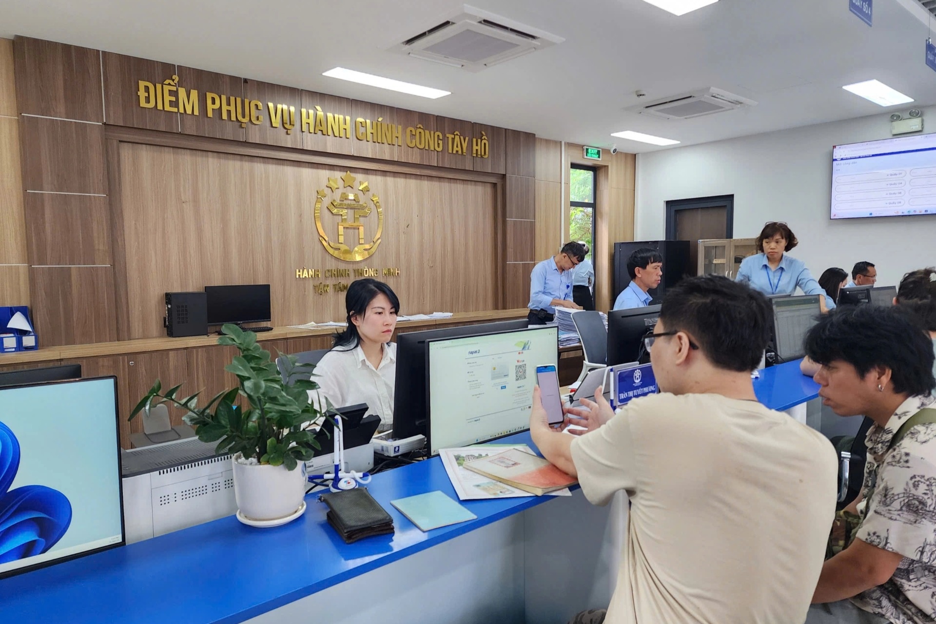 Siết chất lượng giải quyết thủ tục hành chính gắn với trách nhiệm lãnh đạo