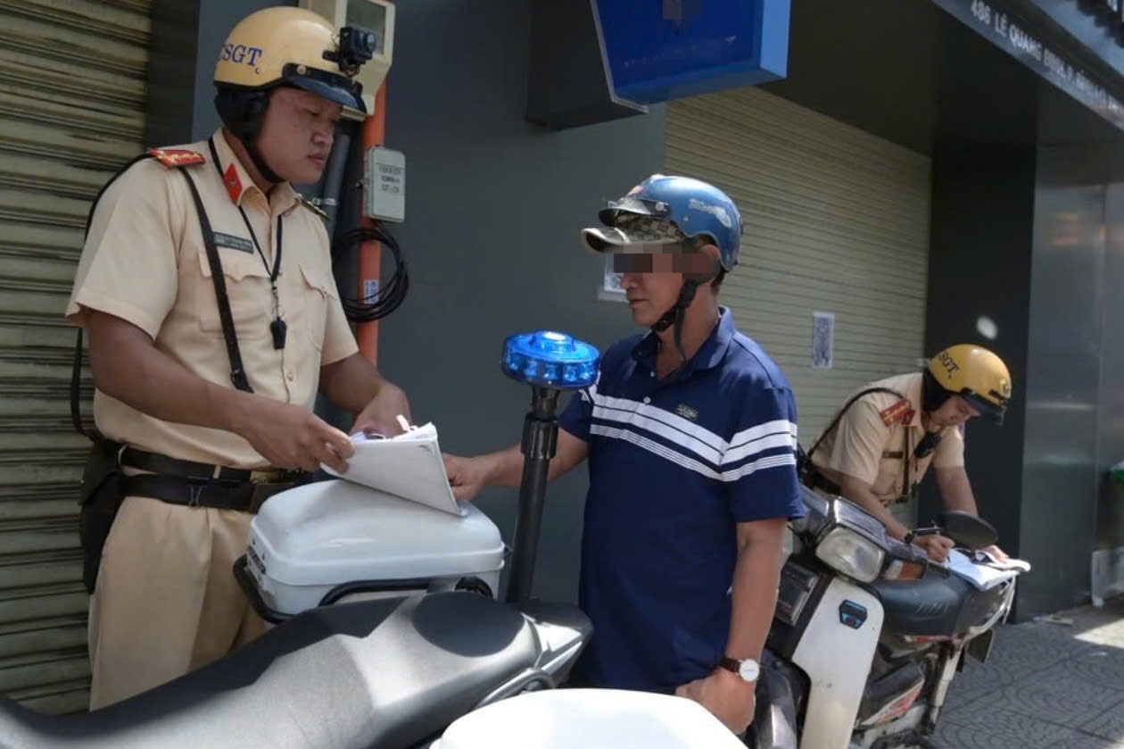 Hơn 1.700 tài xế vi phạm nồng độ cồn trong 3 ngày Tết tại TPHCM