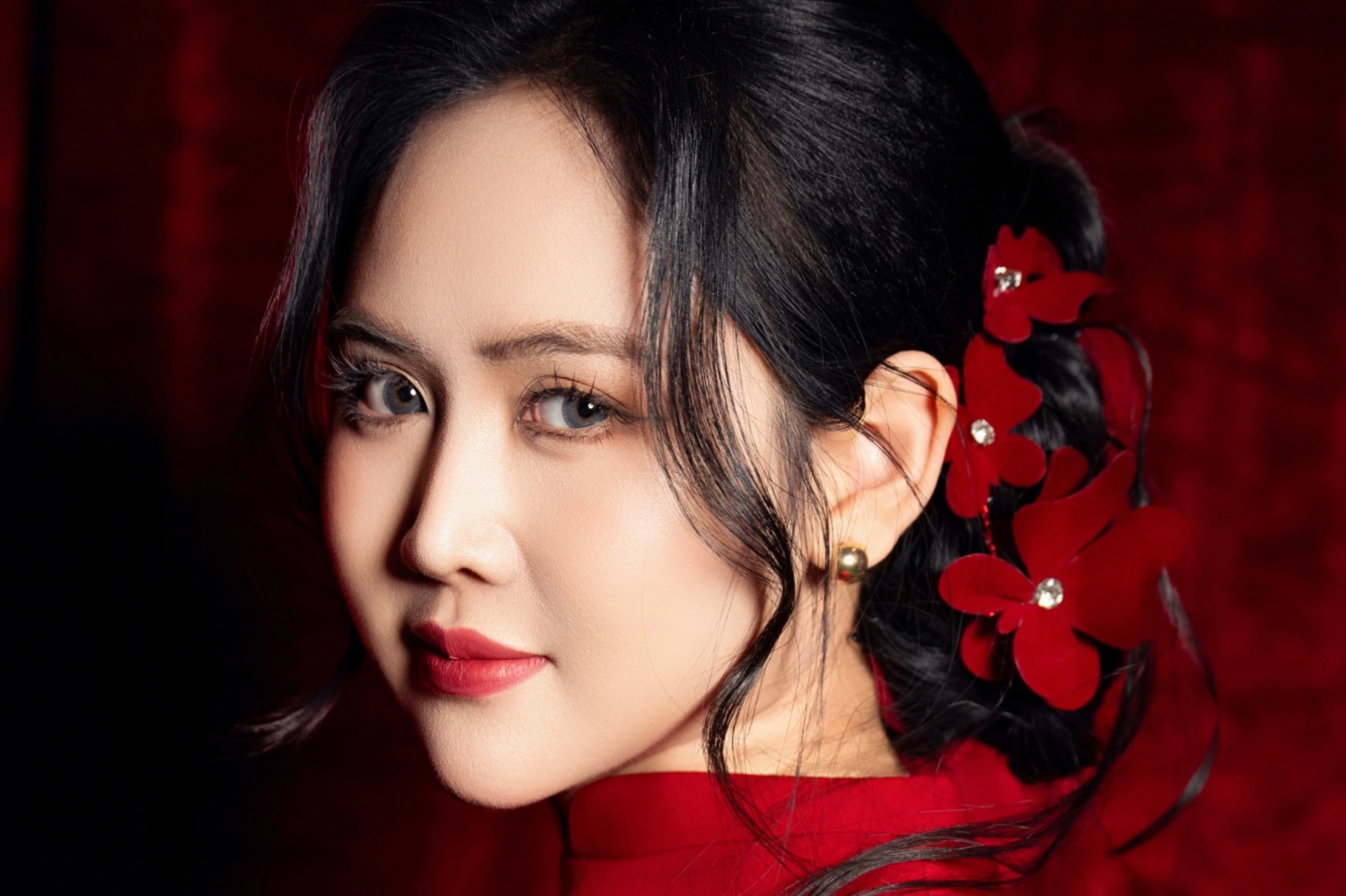 Á hậu Trúc Ny và chồng doanh nhân đón Tết ở biệt thự mới