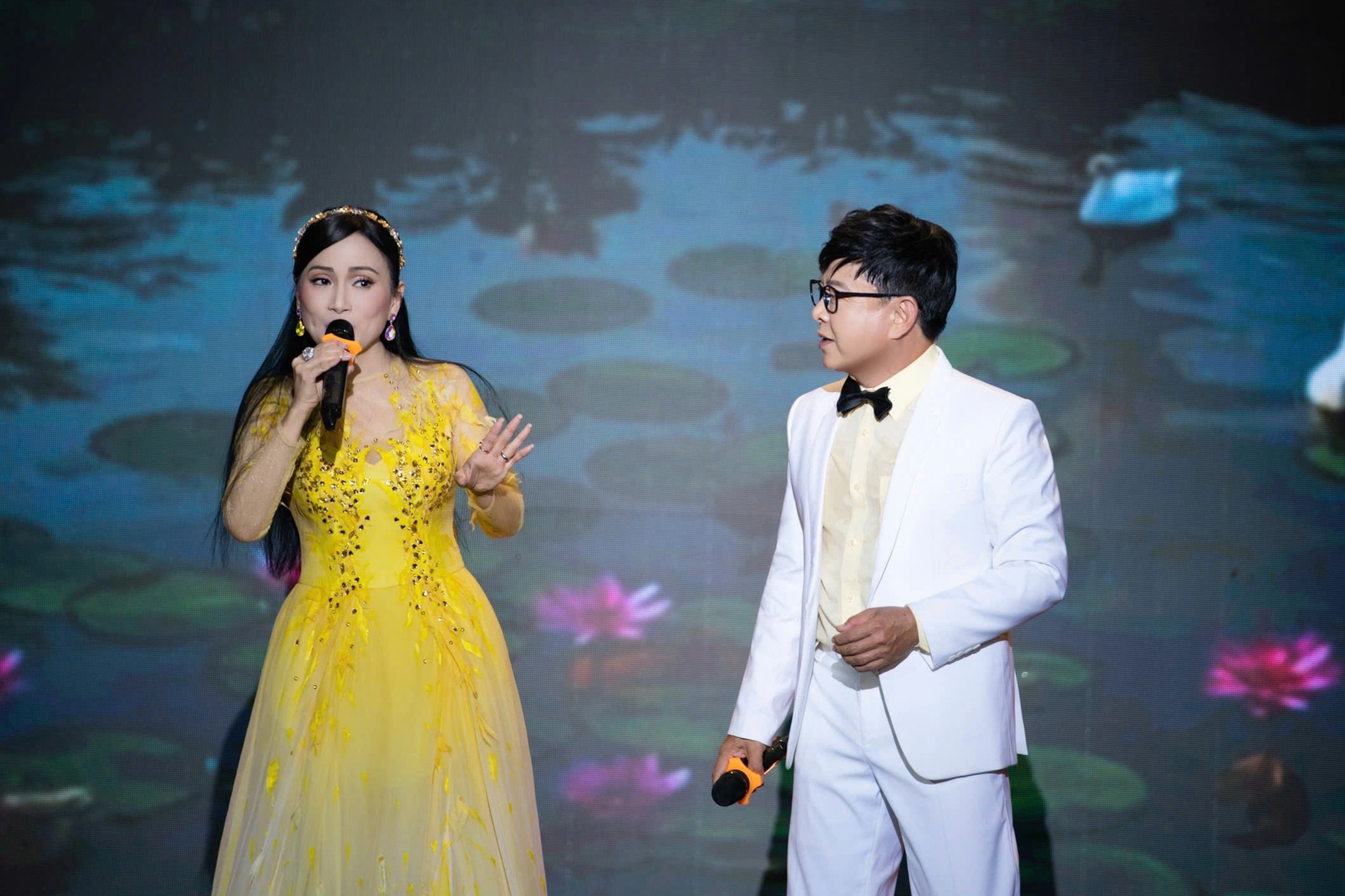 "Ca sĩ tỷ phú" Hà Phương hé lộ lý do 20 năm vắng bóng trong làng giải trí