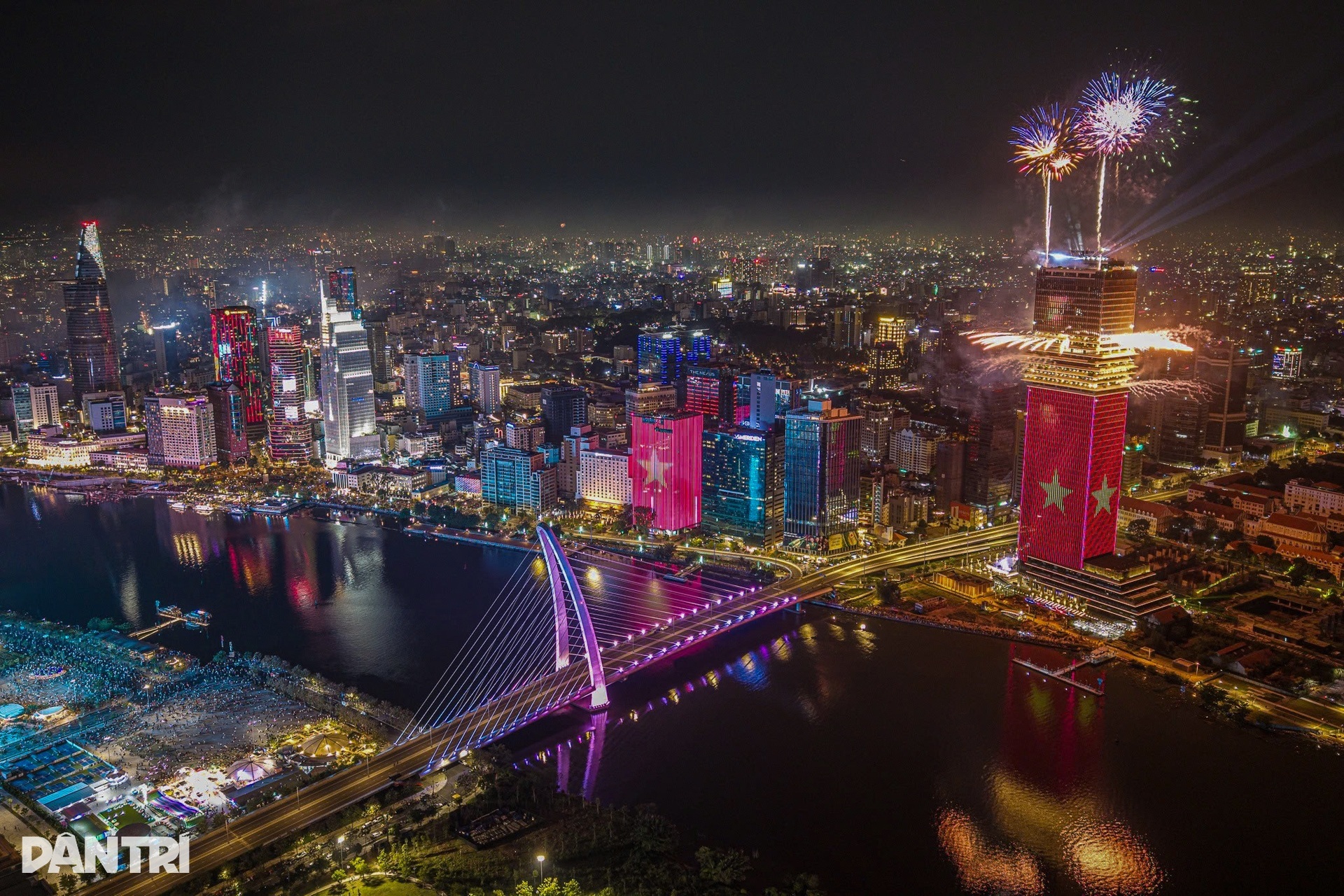 Khi mùa xuân bắt đầu từ cải cách