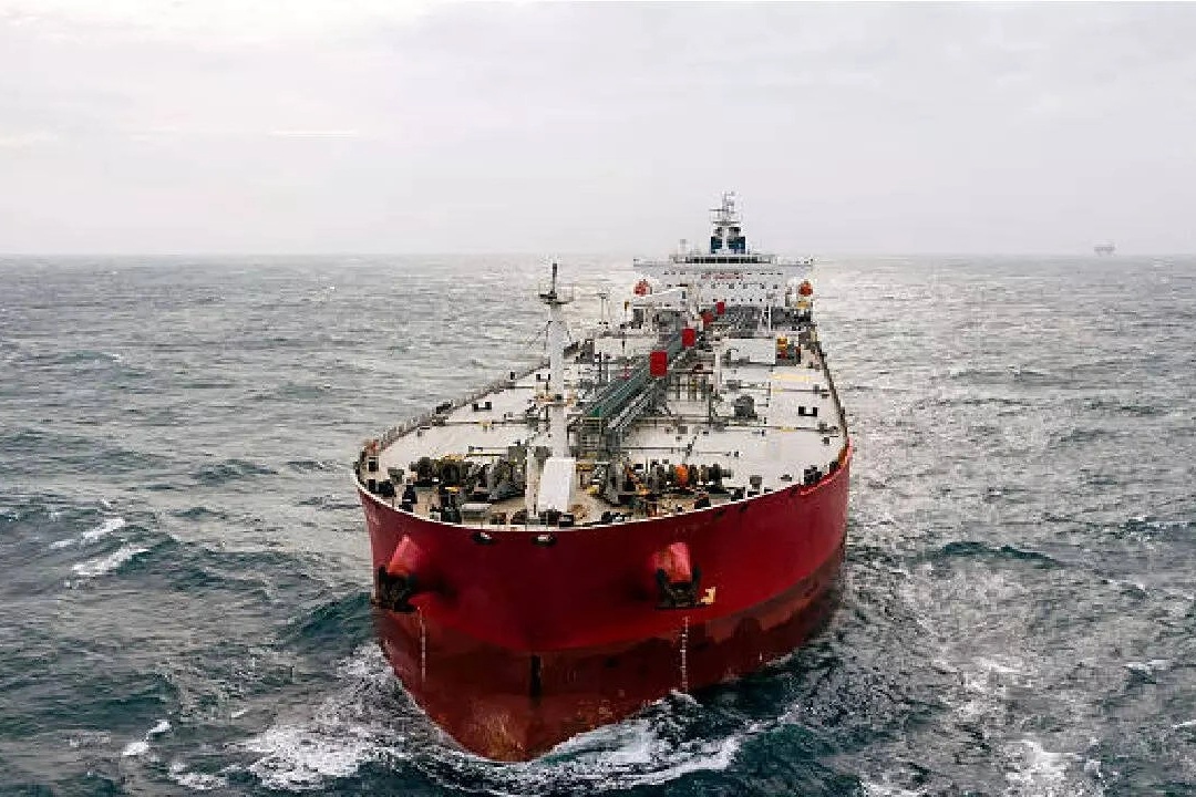 Tàu chở nhiên liệu Nga trên đường tới Cuba