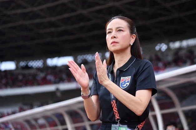 Madam Pang chi đậm, dùng công nghệ VAR cho một giải bóng đá học sinh