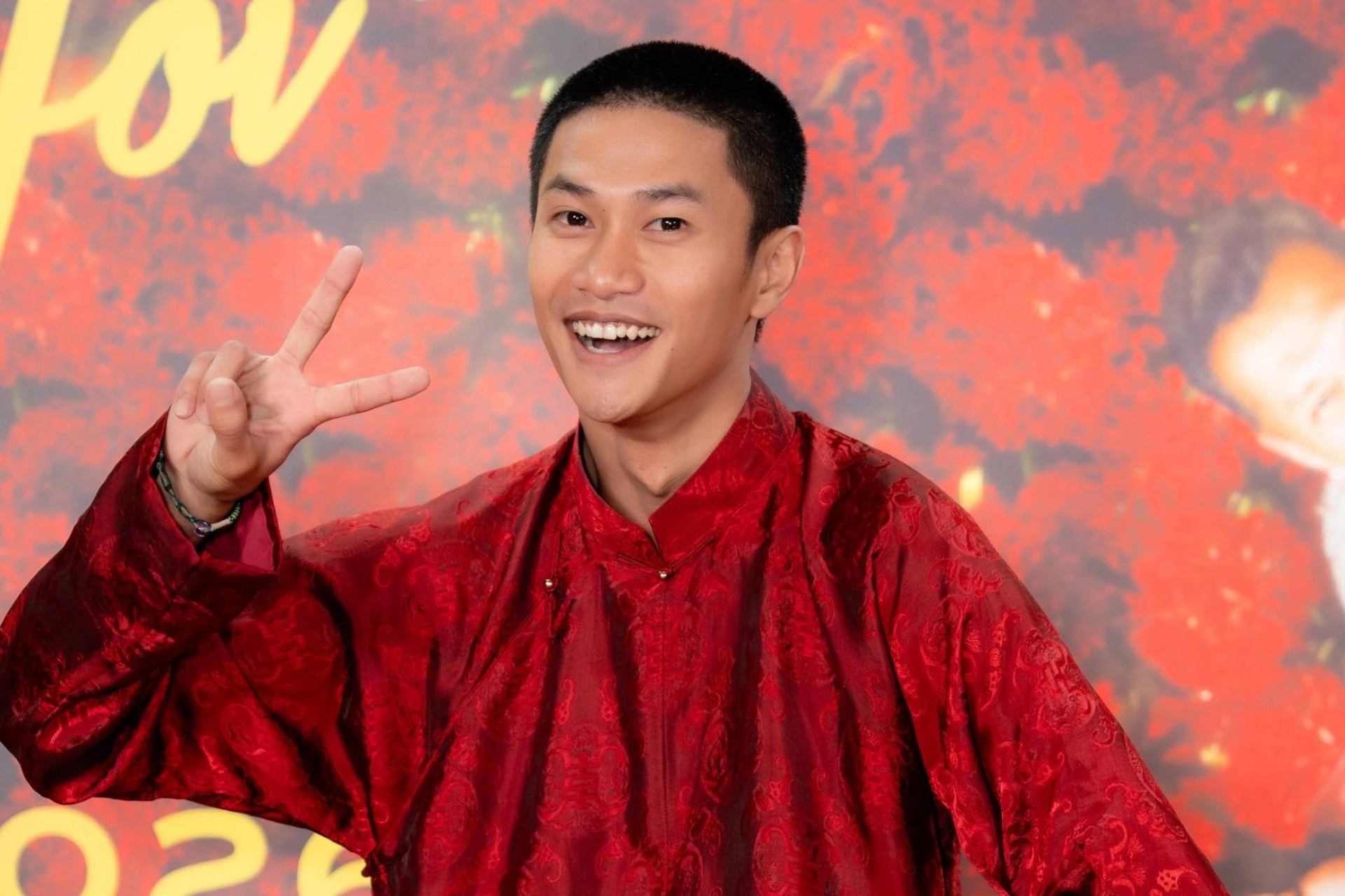 Nguyễn Hùng kể chuyện trượt vai nam chính sau thành công của "Mưa đỏ"