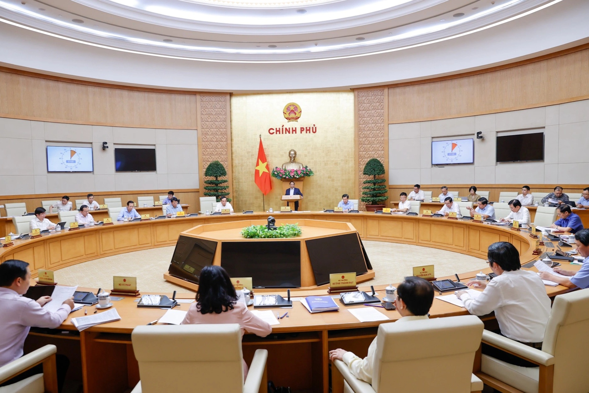 27 thành viên Chính phủ sắp về làm việc với 34 tỉnh, thành