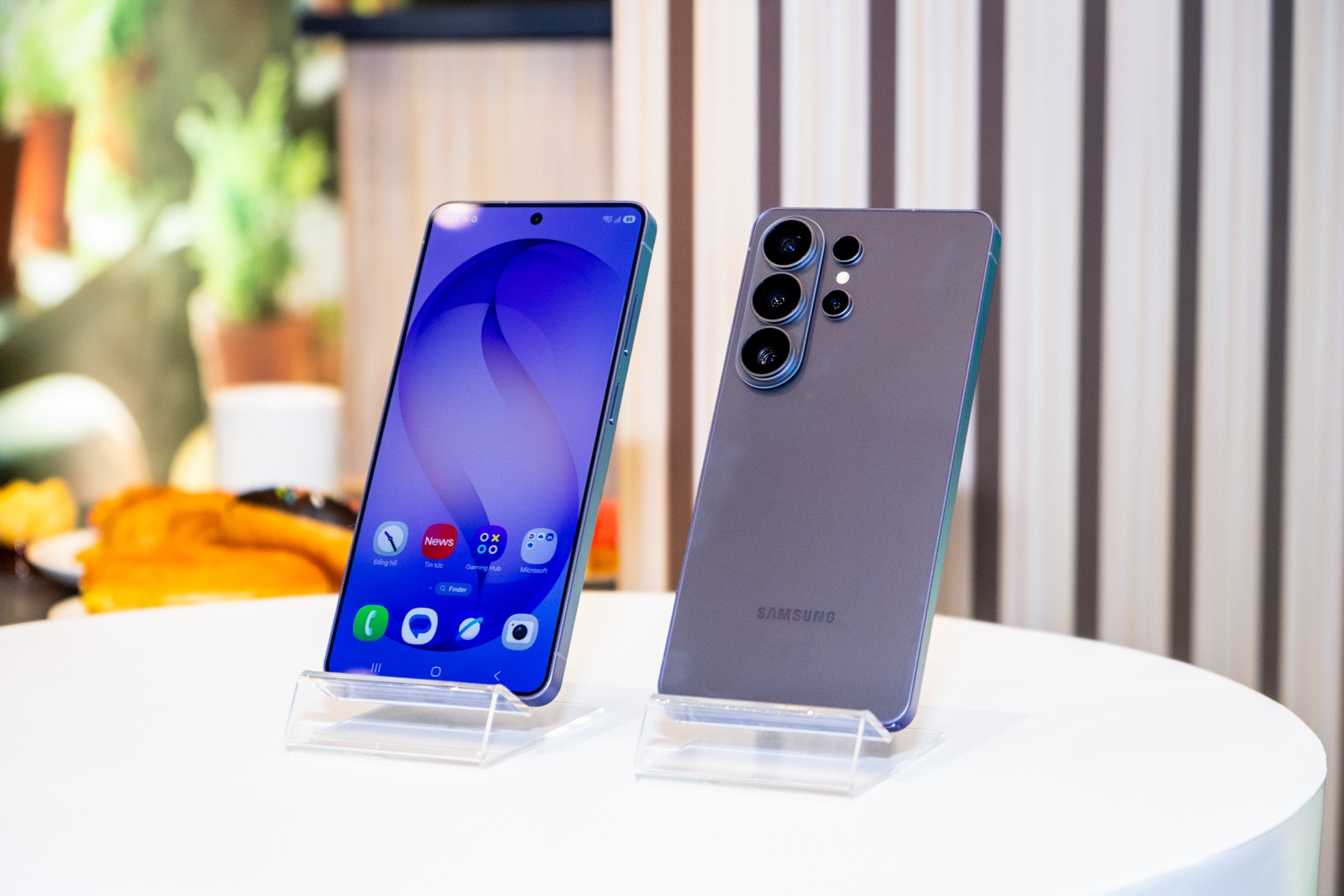 Vì sao Samsung chưa trang bị công nghệ pin silicon-carbon cho Galaxy S26?