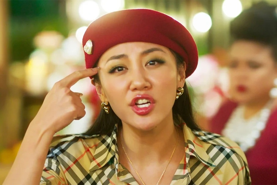 Văn Mai Hương "chửi như hát hay" bất ngờ gây sốt, cứu cả phim Trấn Thành?