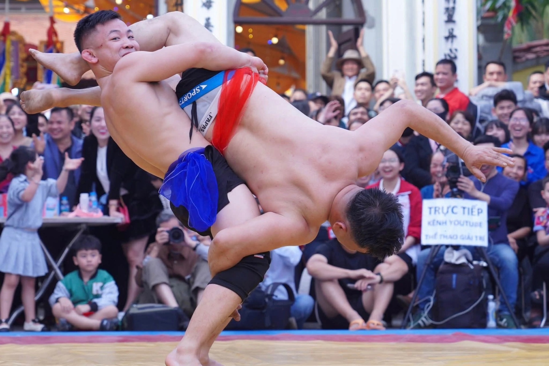 VĐV Đào Hồng Sơn: "Đô vật tử vong ở hội làng vì quá chênh lệch về hạng cân"