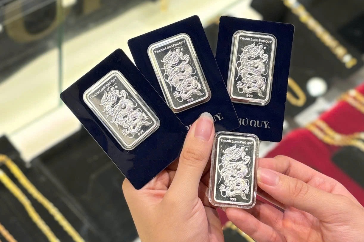 Giá bạc tăng trở lại, vượt 88 triệu đồng/kg