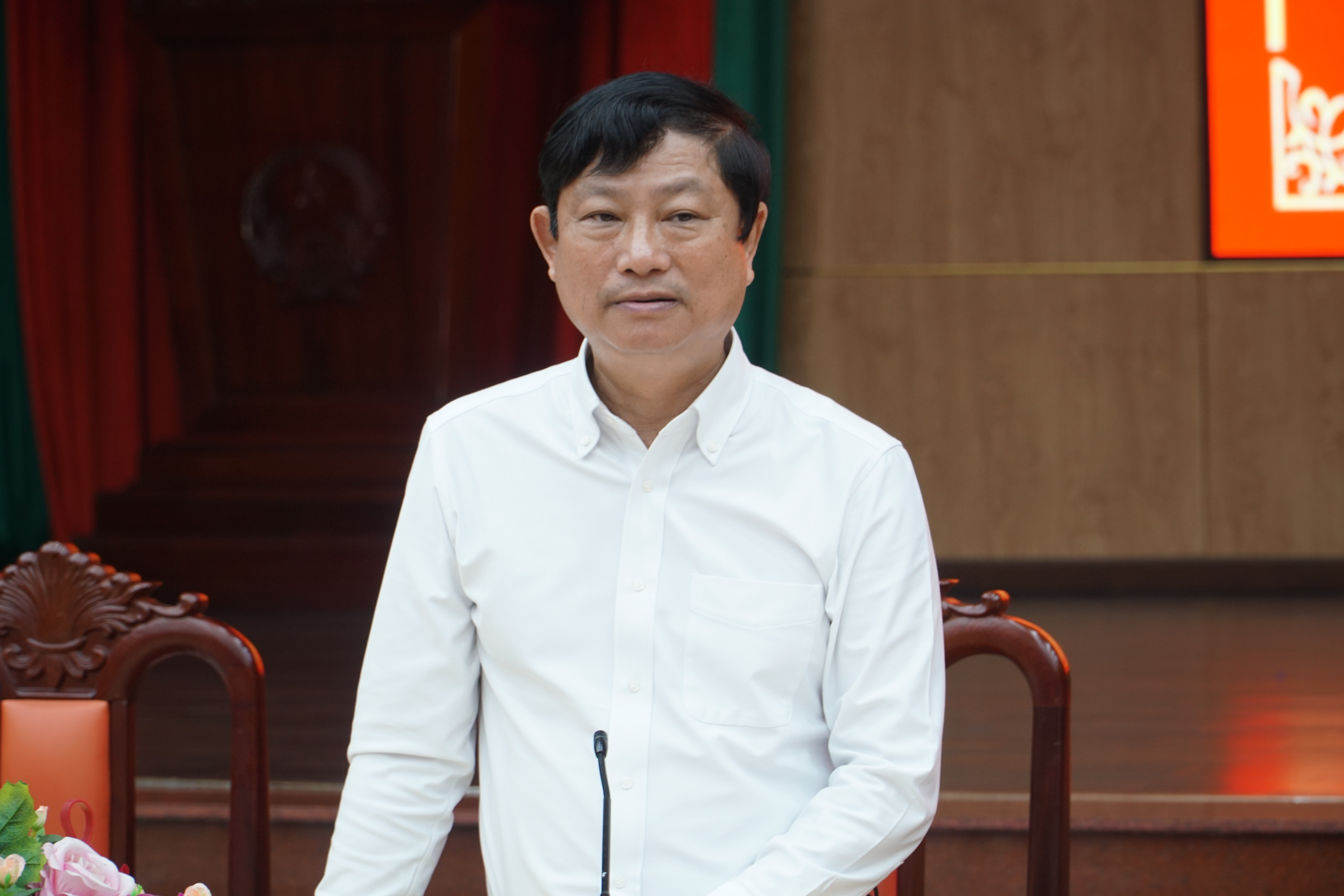 Chủ tịch HĐND TPHCM yêu cầu rà soát nguyện vọng cử tri tạm trú