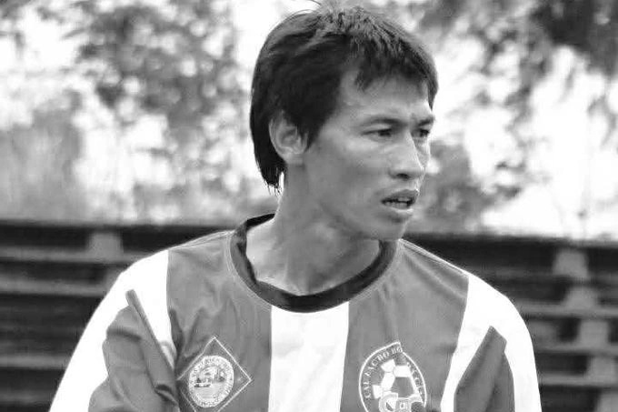 Cựu tiền đạo đội tuyển Việt Nam qua đời ở tuổi 49