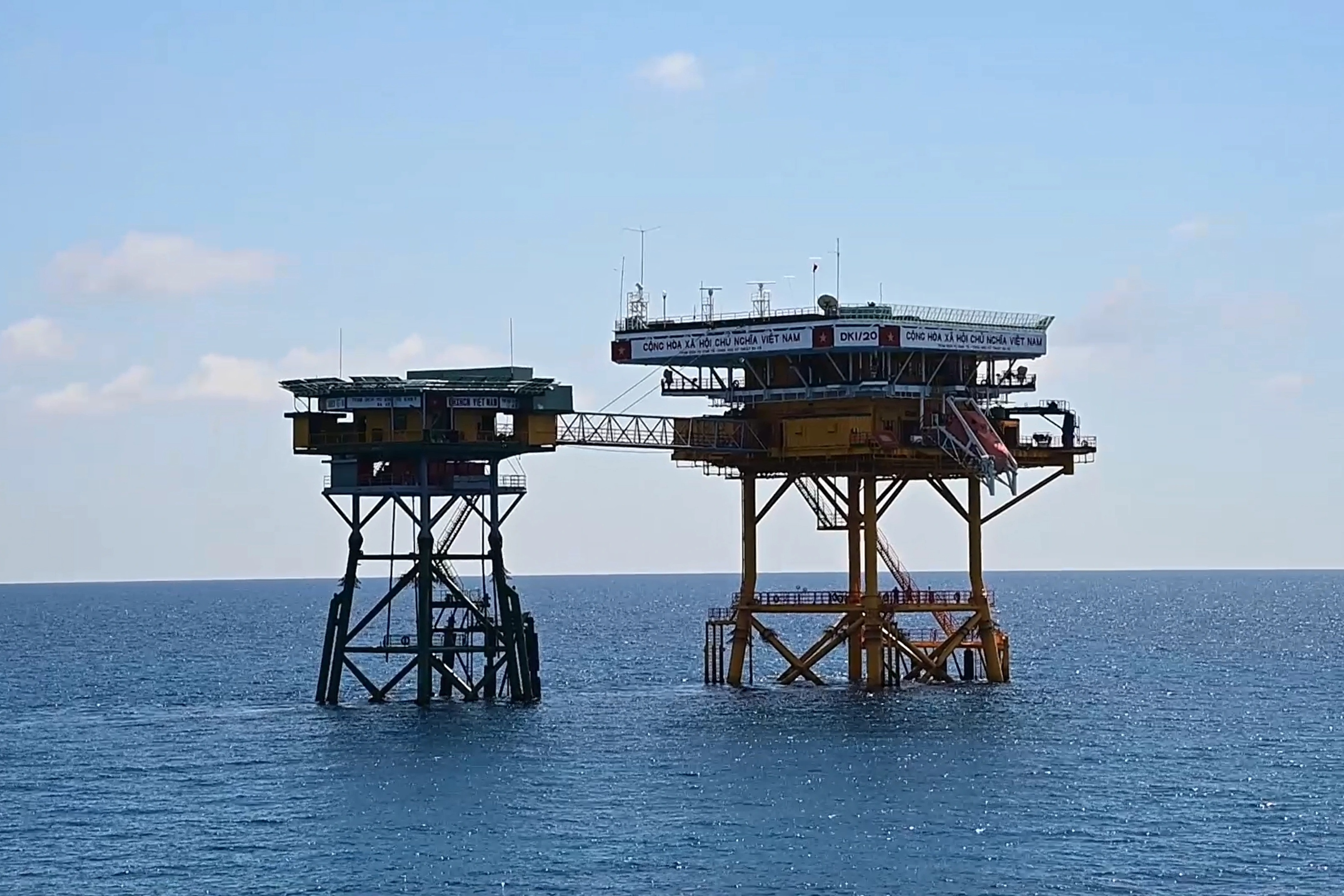 Hoàn tất bầu cử sớm tại Cụm Ba Kè ngoài khơi TPHCM