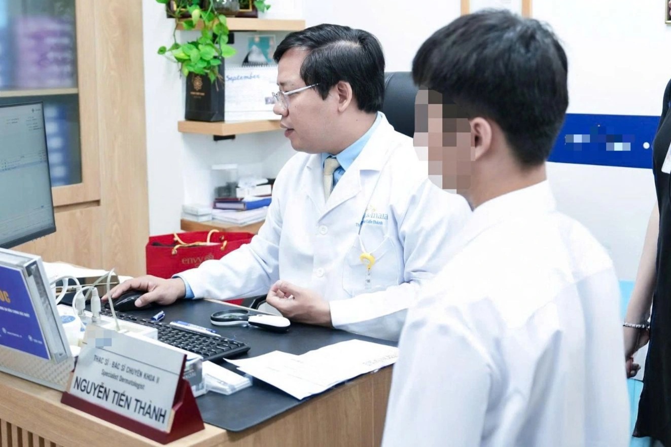 Hậu Valentine, nam thanh nữ tú lũ lượt đi khám bệnh “khó nói”