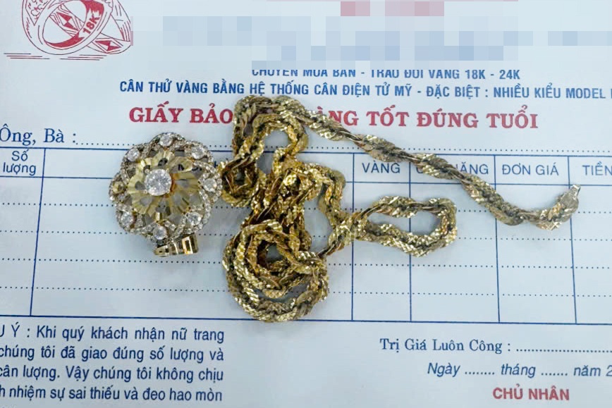 Bắt khẩn cấp kẻ cướp giật trang sức của phụ nữ ở Tây Ninh