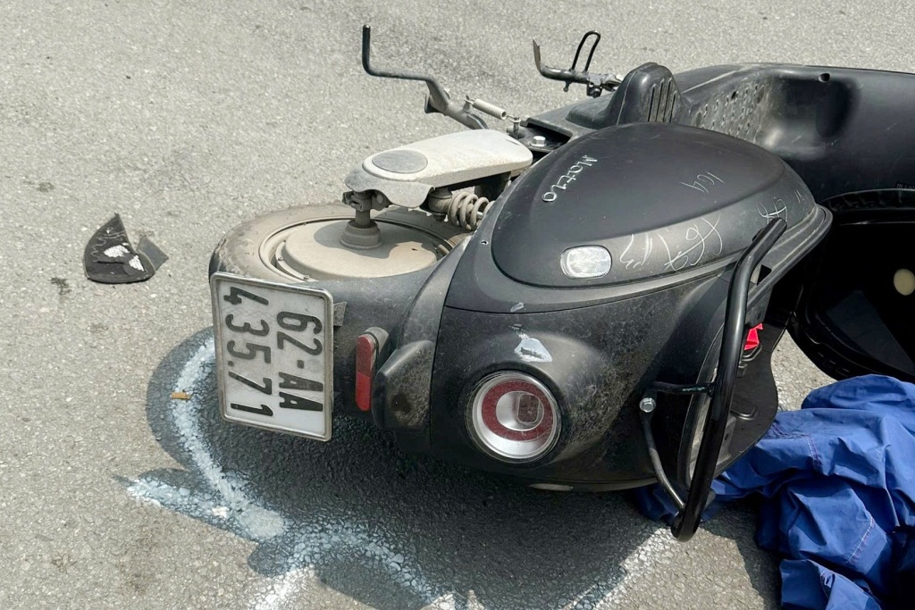 Nữ sinh lớp 11 tử vong sau va chạm với xe đầu kéo ở Tây Ninh