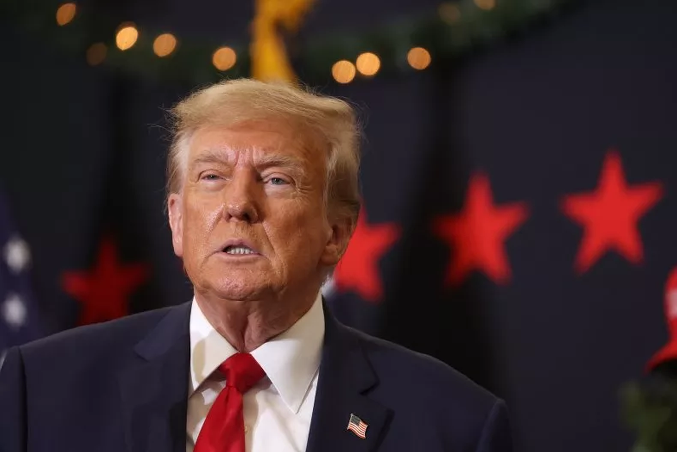 Ông Trump: Ukraine ngày càng ít quân bài, thành chướng ngại trong đàm phán