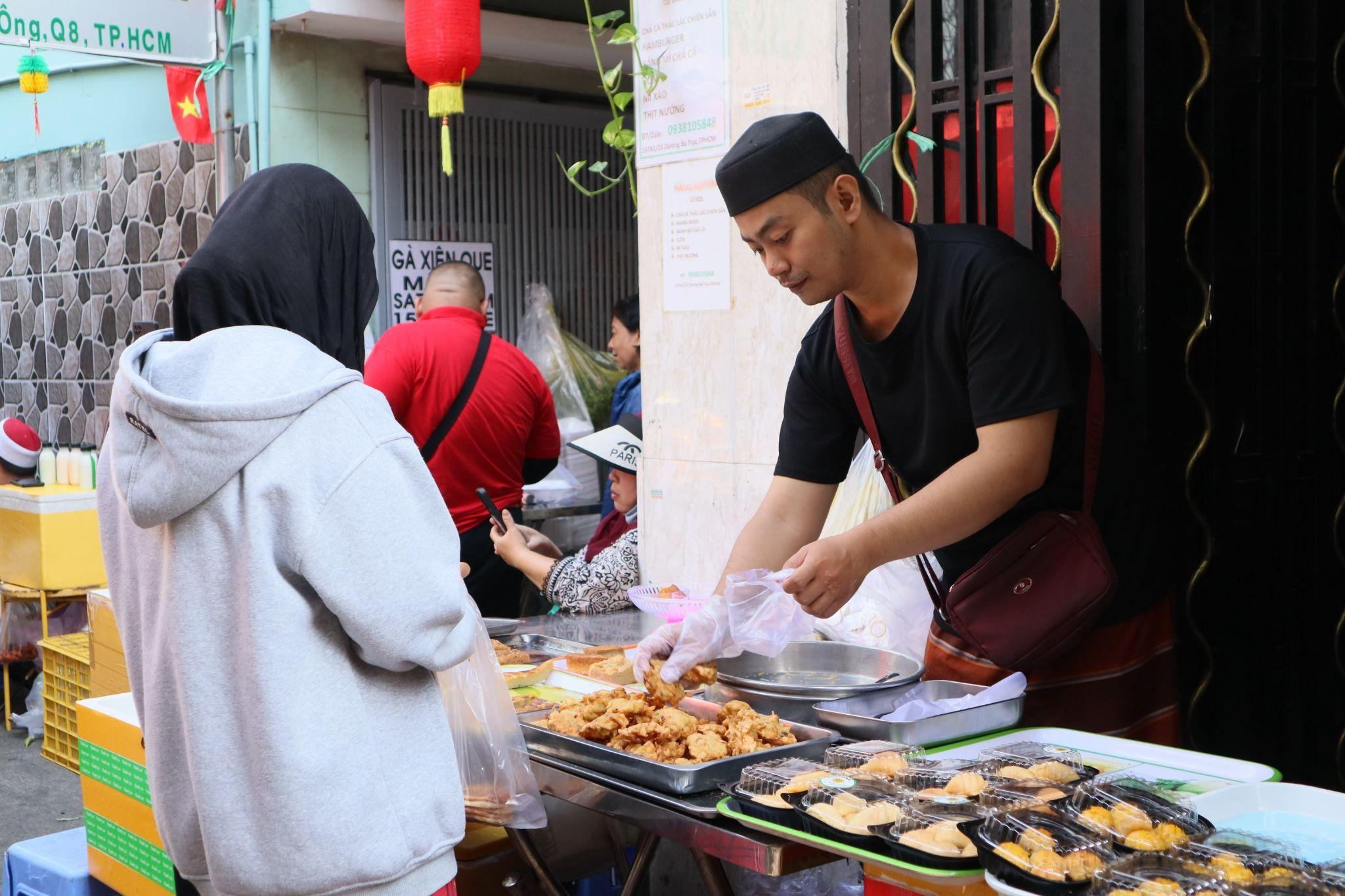 Người ở xóm không rượu, bia kiếm doanh thu gấp đôi nhờ tháng nhịn ăn