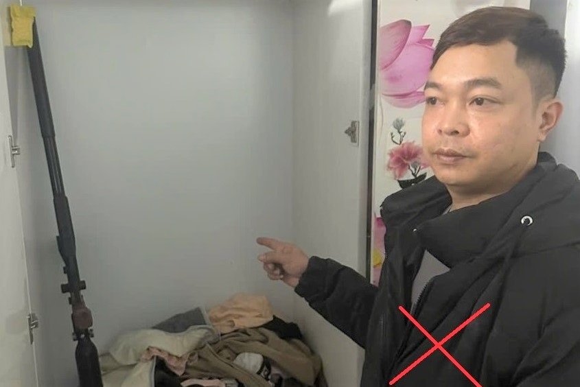 Nam thanh niên giấu súng quân dụng và hơn 400 viên đạn ở phòng trọ