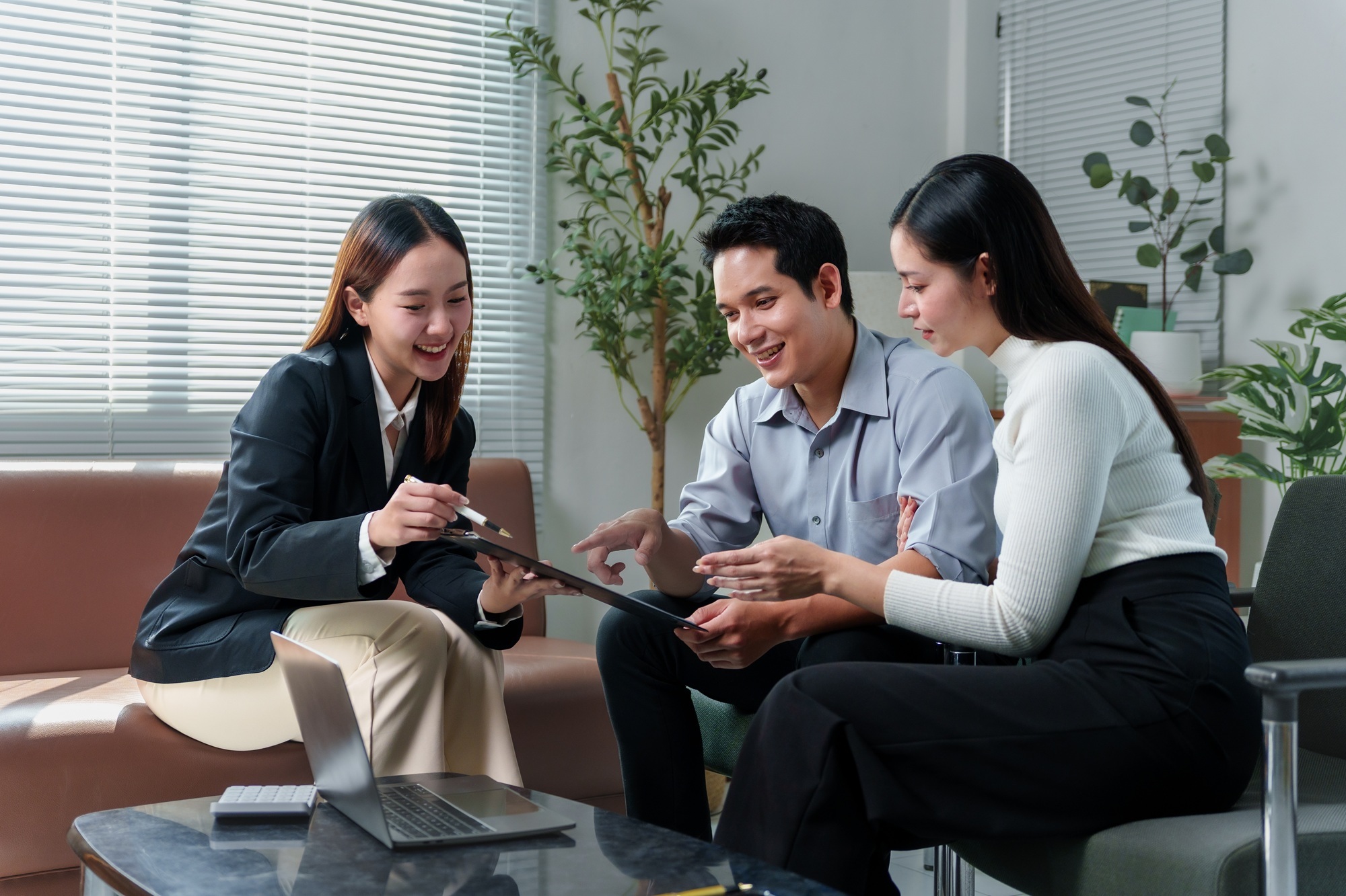 Manulife Việt Nam ra mắt sản phẩm bảo hiểm liên kết đơn vị Xanh Phú Quý