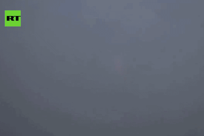 Iran mở đợt “tấn công dữ dội nhất”, cảnh báo đáp trả mạnh Mỹ - Israel